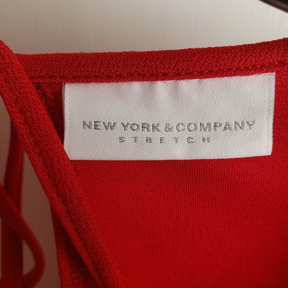 New York & Company Jumpsuit size M - Picture 3 of 4
